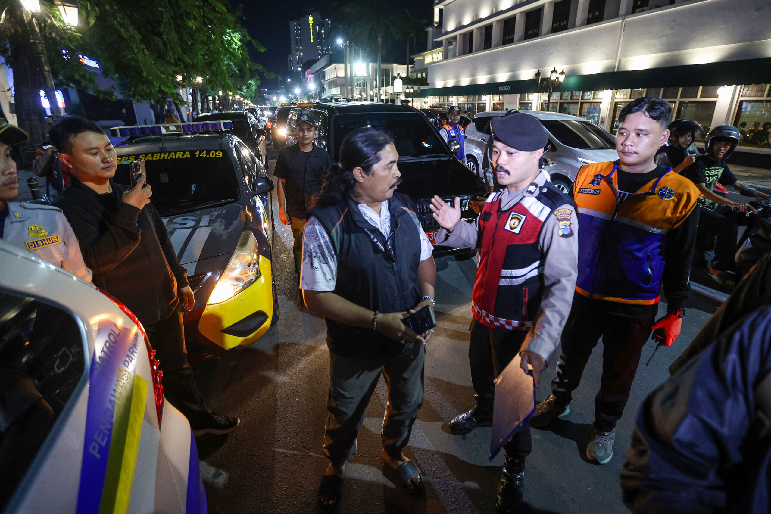 Penertiban Juru parkir JL Tunjungan (11) (1)